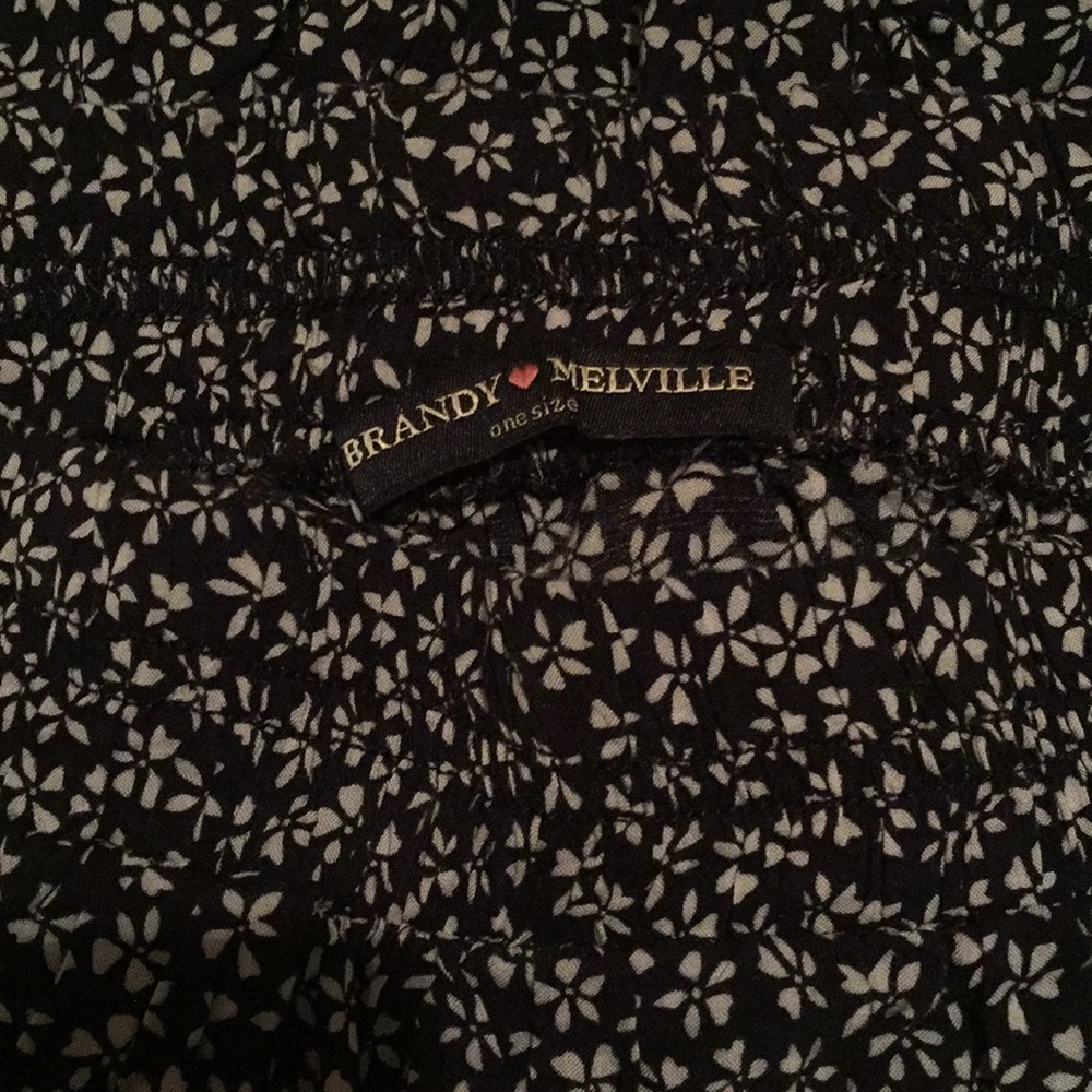 Brandy Melville skirt